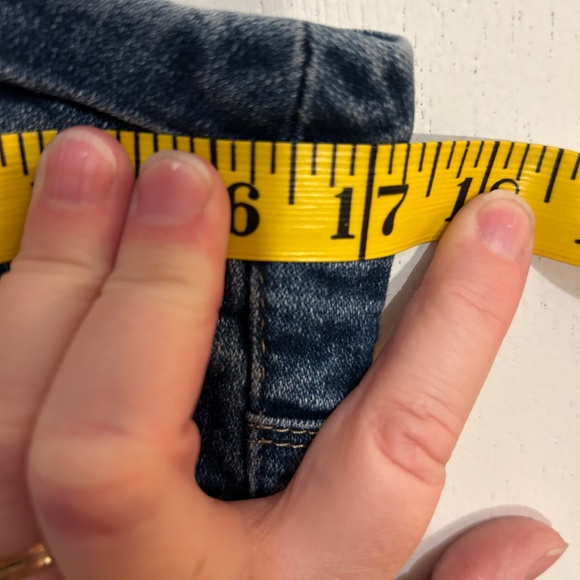 Women's Northern Reflections Size 14 Pull-On Comfort Waist Tapered Leg Jeans - Picture 5 of 11